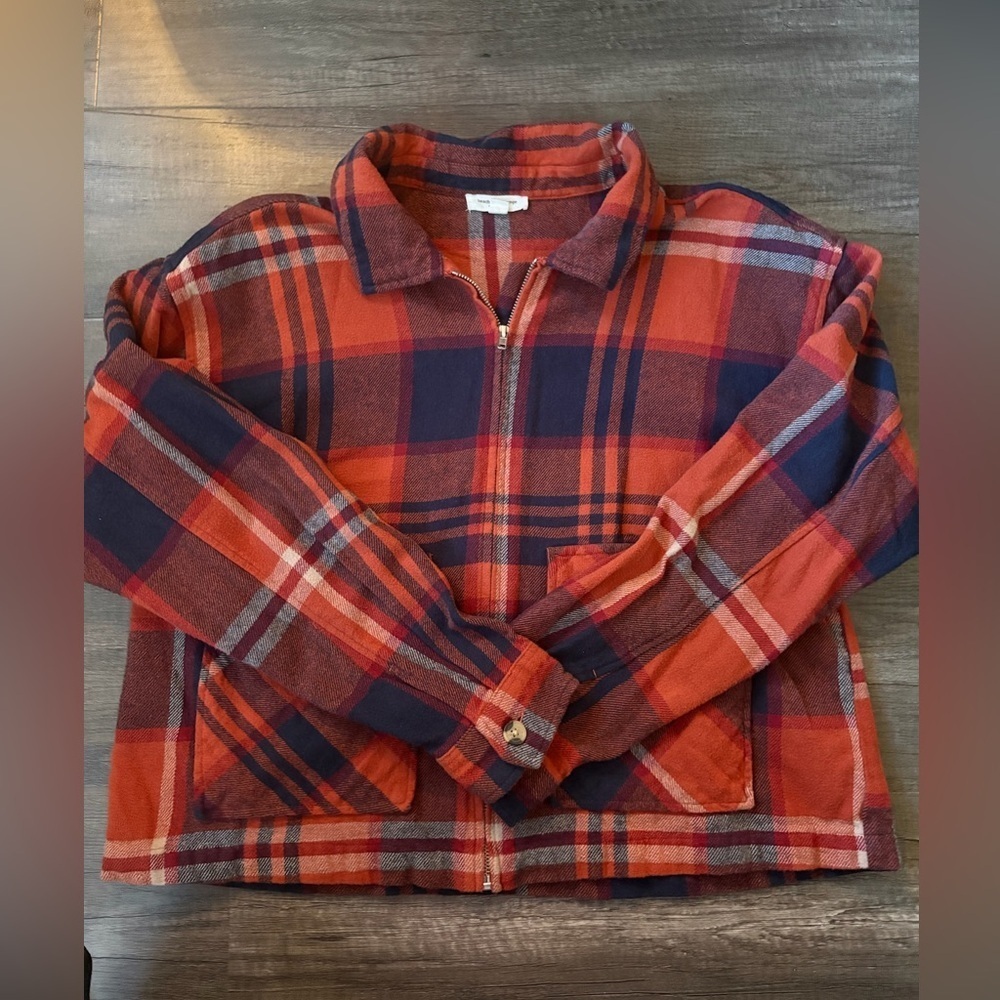Beachlunchlounge Red and Black Plaid Jacket